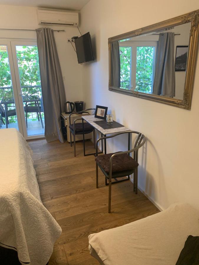Old Port Apartment Baska Voda Ngoại thất bức ảnh