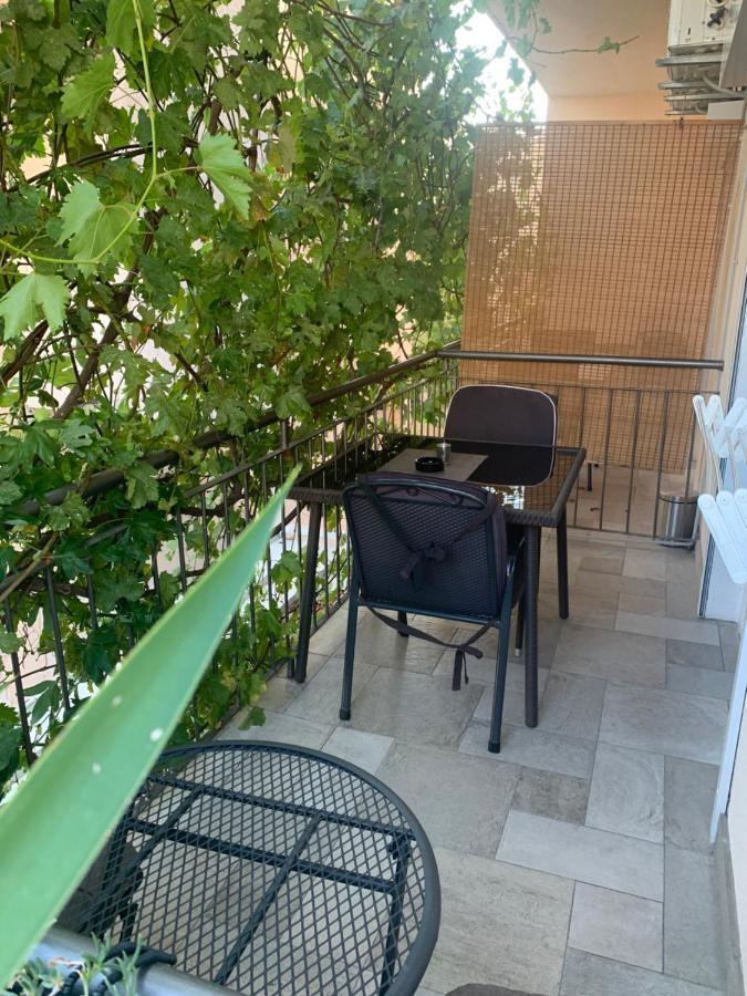 Old Port Apartment Baska Voda Ngoại thất bức ảnh