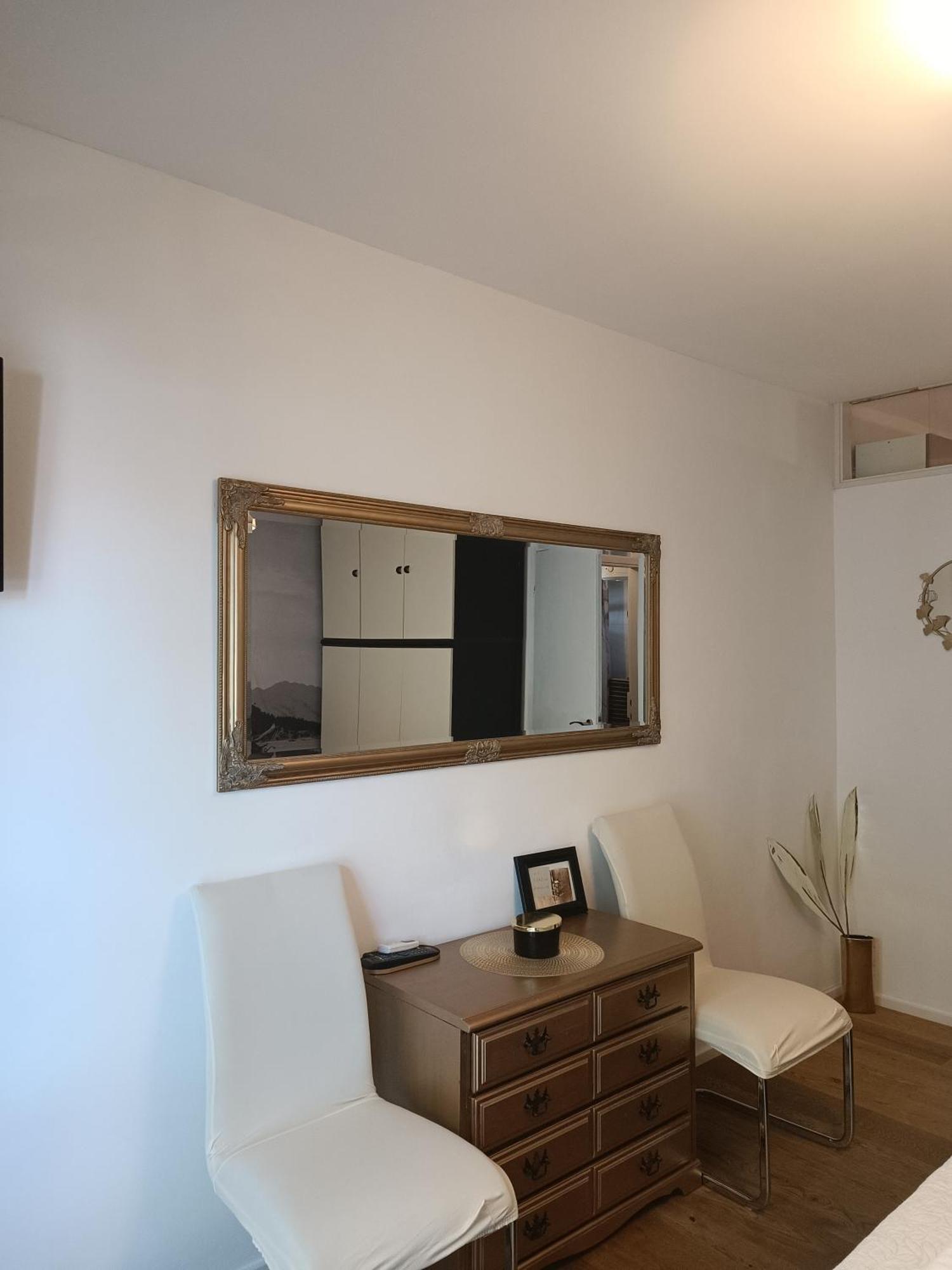 Old Port Apartment Baska Voda Phòng bức ảnh